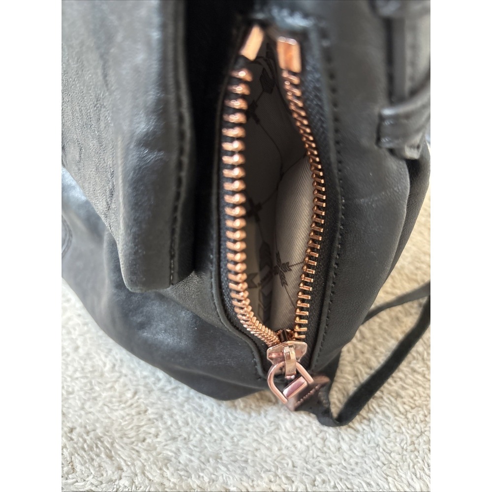 Aimee Kestenberg Bali 2 Leather Pebble Hobo Crossbody Shoulder Bag Black EUC - Picture 14 of 16